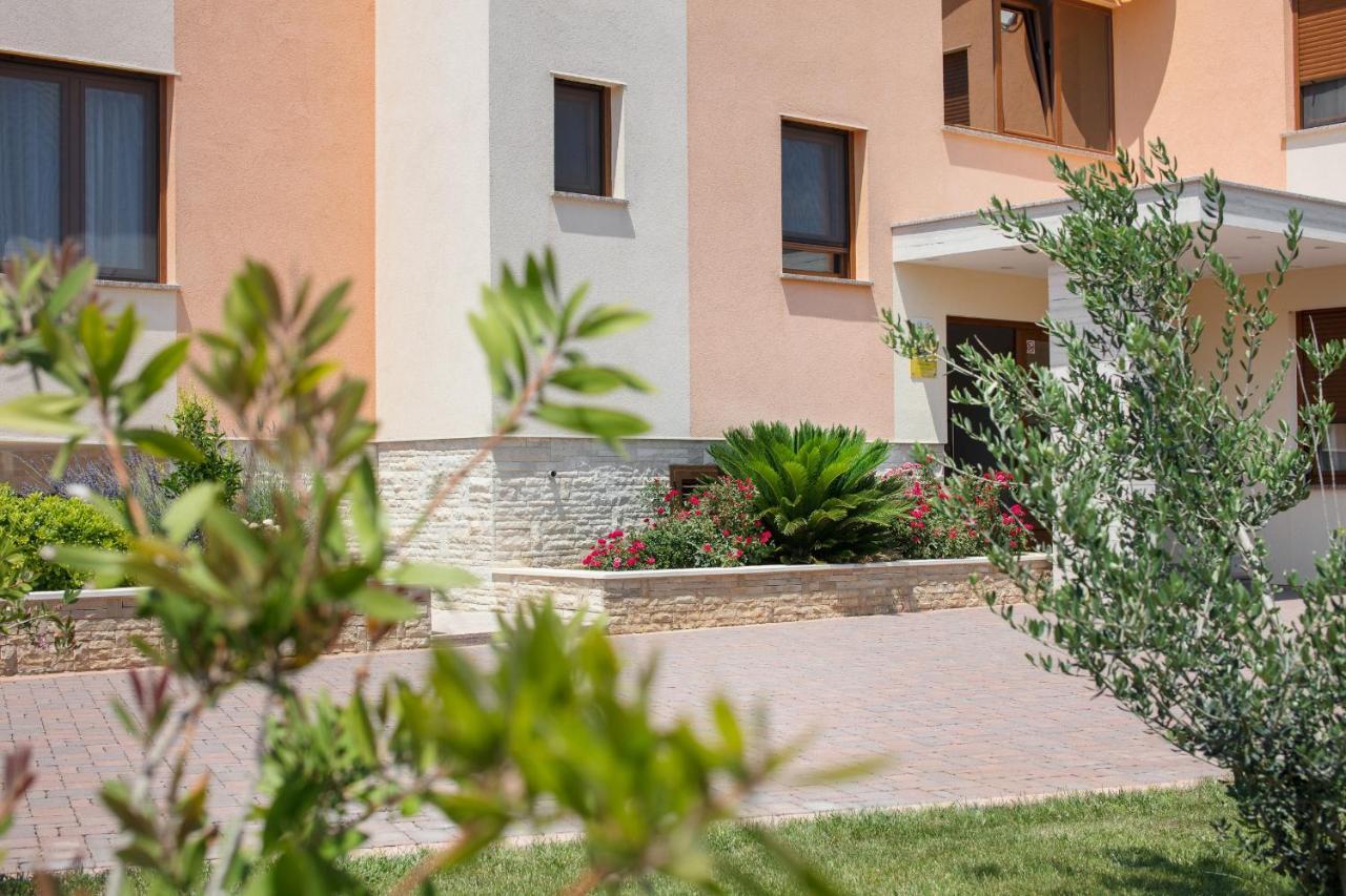 Villa Malibu One Vir Dış mekan fotoğraf