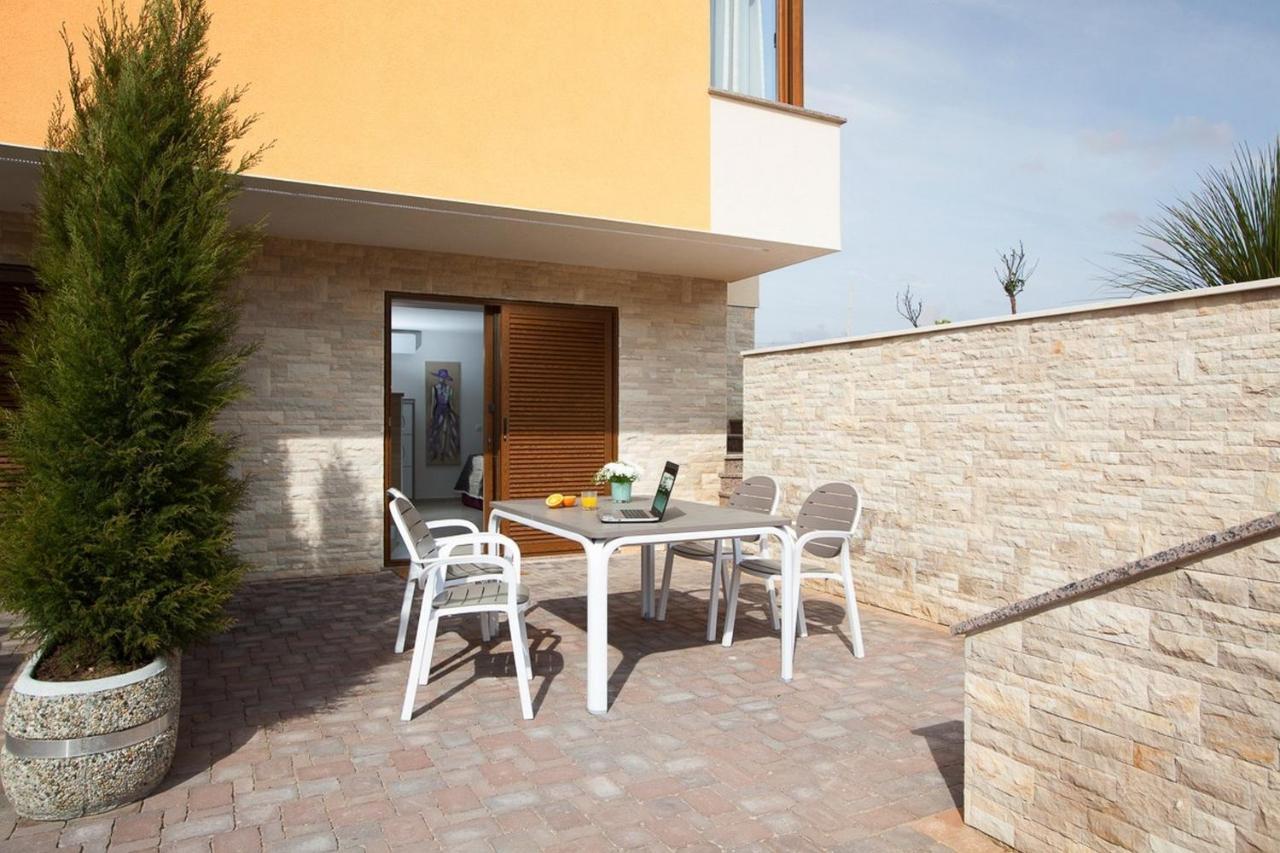 Villa Malibu One Vir Dış mekan fotoğraf